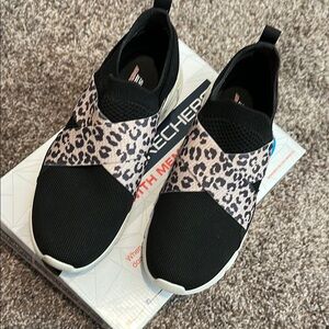 Skechers Bobs Sport Kitty Kickstart Sz 9